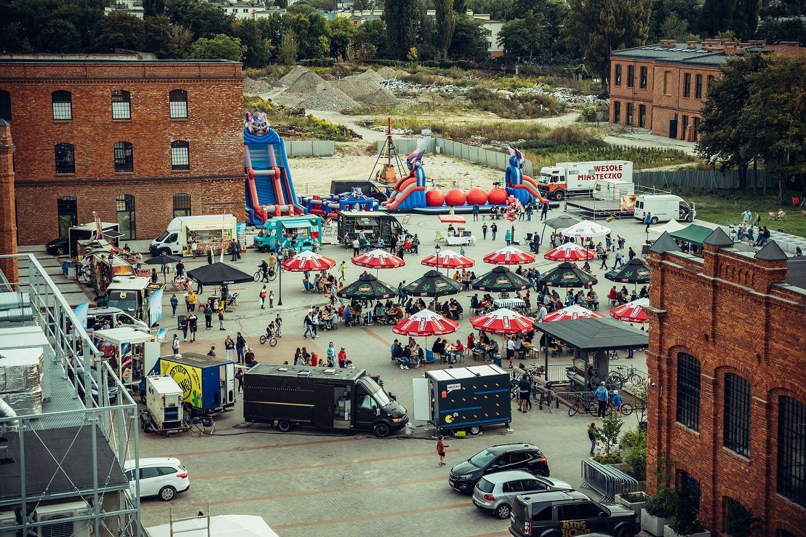 TOP GIRLS, TELEDYSK, VIDEO, REKLAMA, PIEKNA BRUNETKA, KAMERA RED